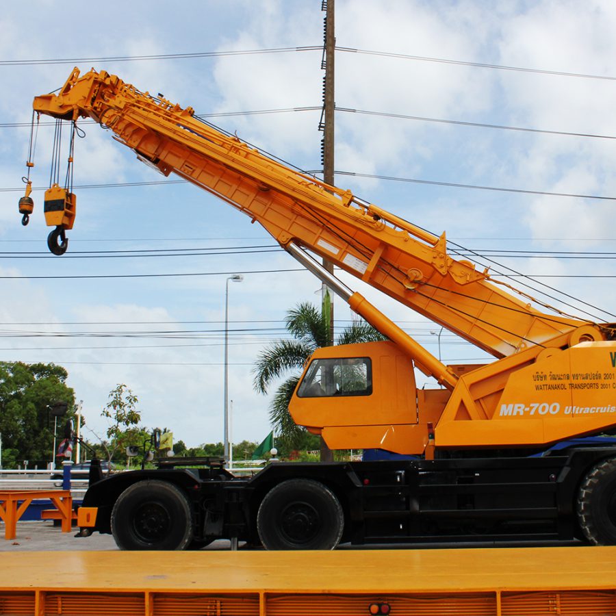 Crane 70t-50t-25t