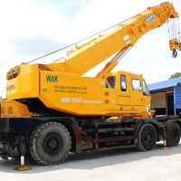 Crane 70t-50t-25t
